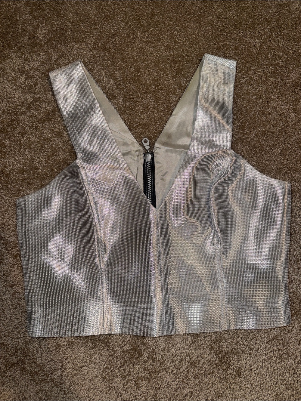 Vintage Helena Sorel Silver Metallic V-Neck Zip-Front Crop Top Size 40-8/10 B14
